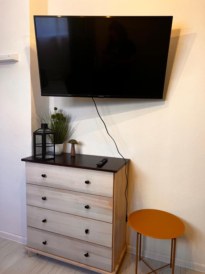 Apartmany V Centre - Vlastna Izba So Spolocnou Kuchynou A Kupelnou Moze Byt Zdielana 2 Inymi Izbami Martin Buitenkant foto